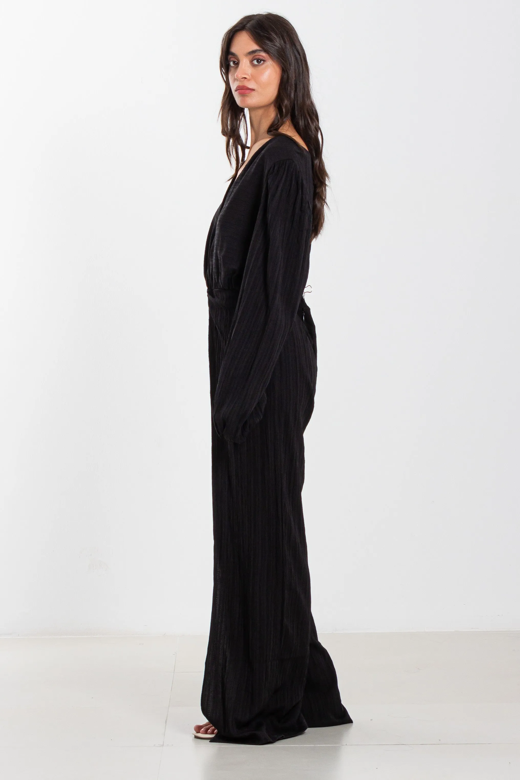 FLOWY TEXTURED JUMPSUIT
