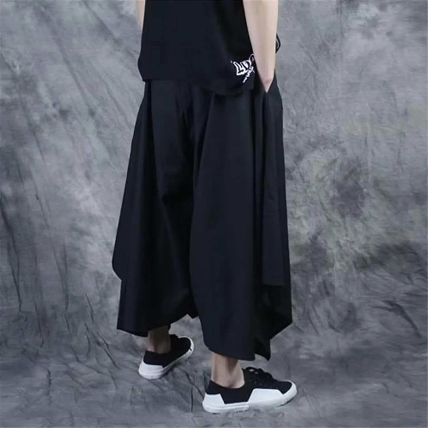Men's Casual Skirt Pants Loose Wide Leg Harem Pant Japanese Style Kendo Culottes Summer Style Sport Comfy Trousers