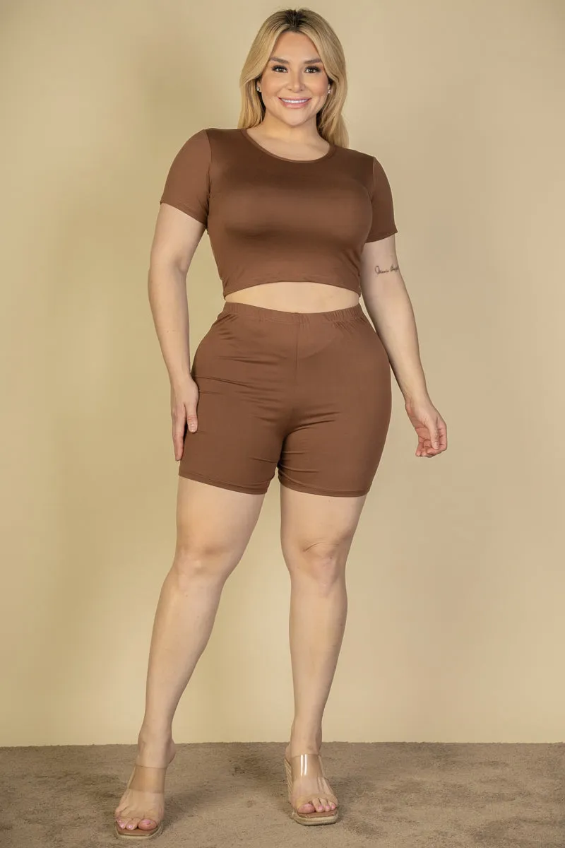 Plus Size Short Sleeve Crop Top & Shorts Set