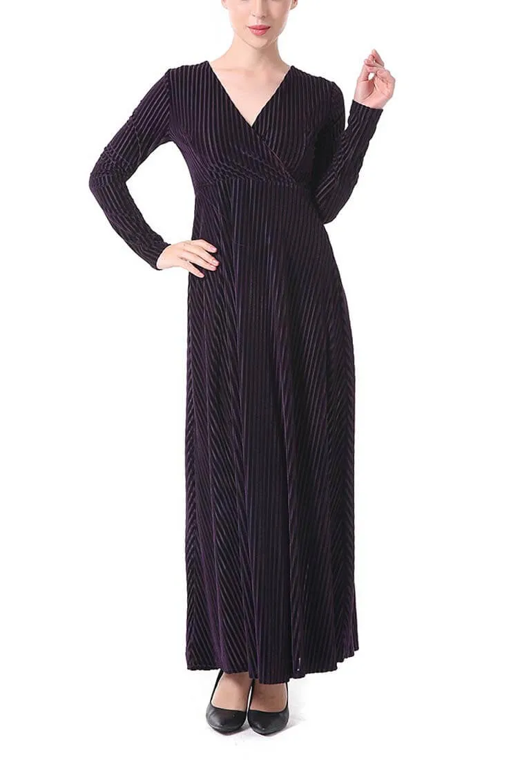 Solid Color Velvet V-Neck Long Sleeve Maxi Dress