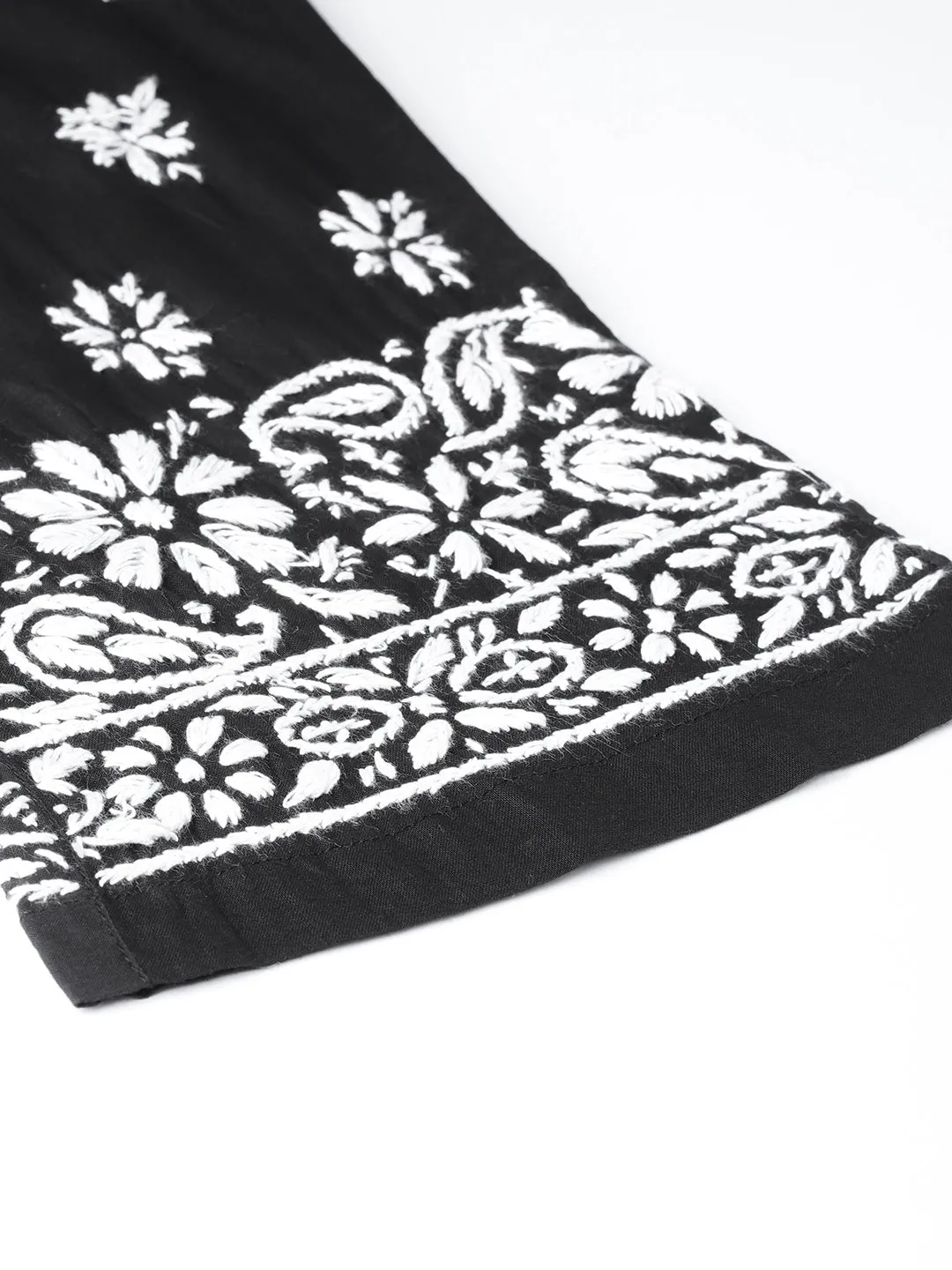 White Cotton Lucknow Chikan Kurta Set