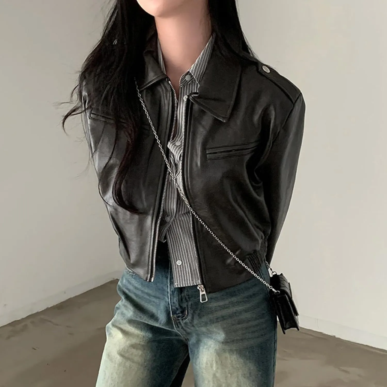 Women Crop Faux Leather Jacket Casual Long Sleeve Motorcycle Jacket Button Down Crop Leather Jacket Fall Outwear Coat